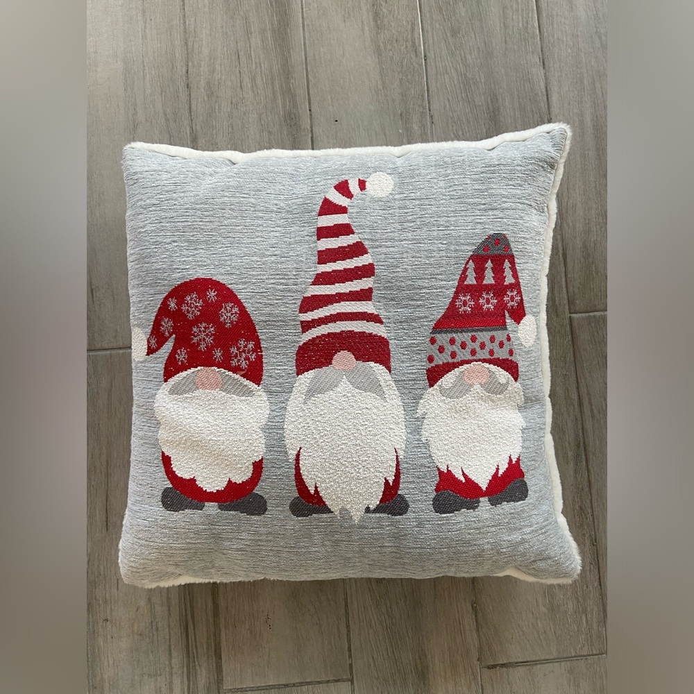 Gnome Christmas pillow